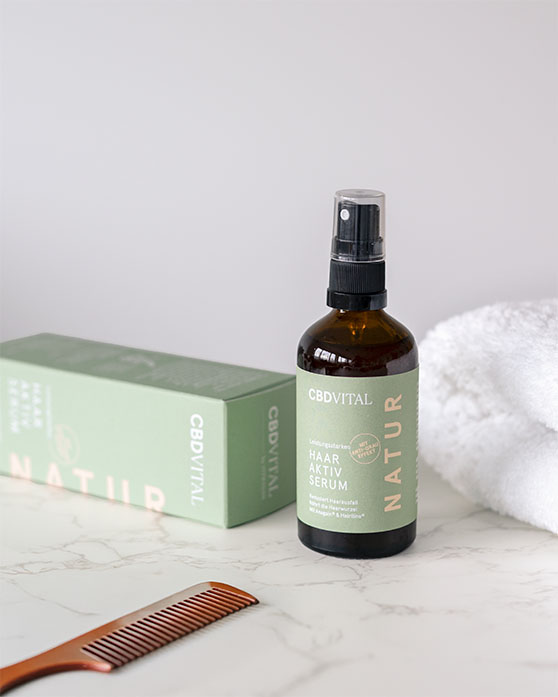 Mit Coffein, Menthol und Rosmarin Mit Coffein, Menthol und Rosmarin